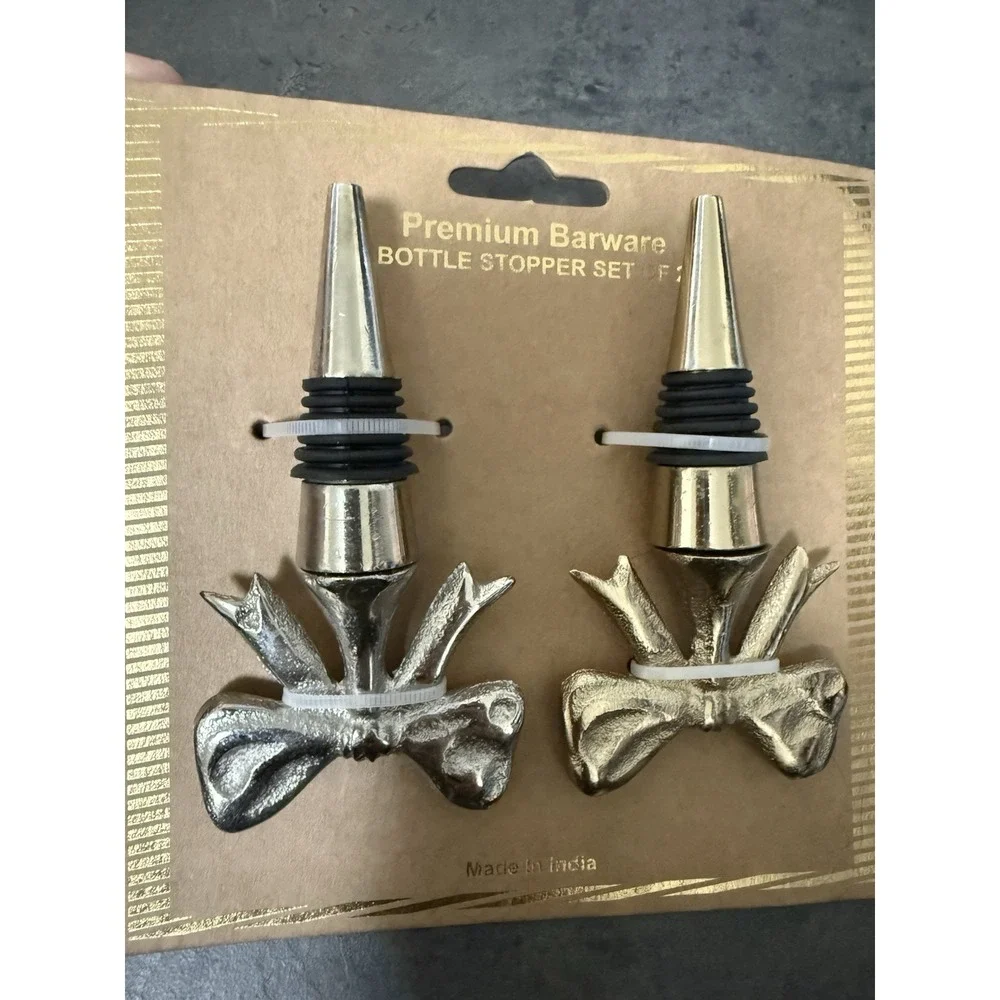 Premium Barware Bottle Stopper Set Of 2. One Silver Finish One Gold Finish. Shel